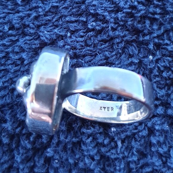 🍇 One-of-a-Kind Vintage Scandinavian Sterling Silver Grapes Ring - Picture 8 of 13